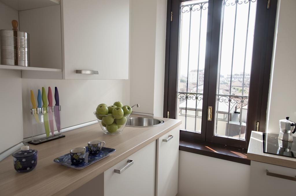 Mansard Very Close To Duomo Milan Extérieur photo