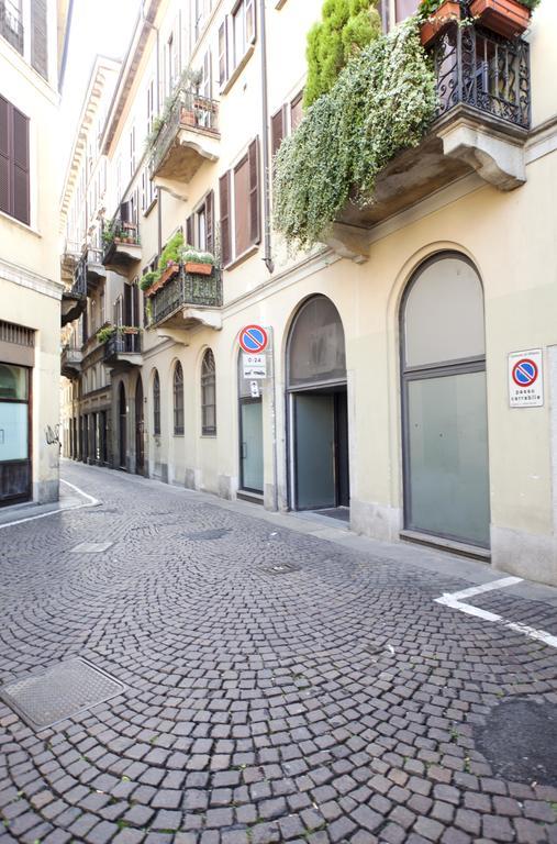 Mansard Very Close To Duomo Milan Extérieur photo
